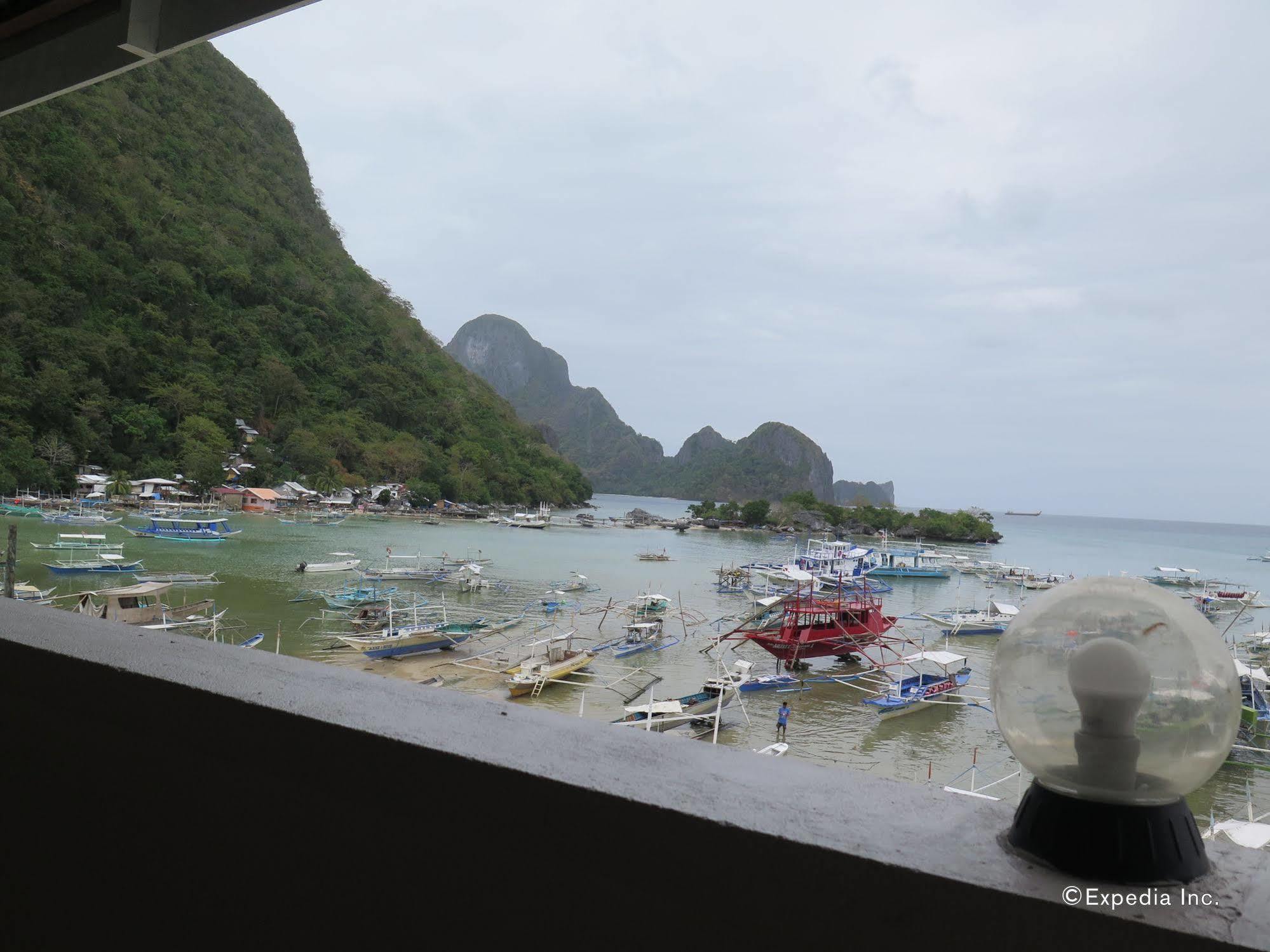 Dayunan Tourist Inn El Nido Ngoại thất bức ảnh